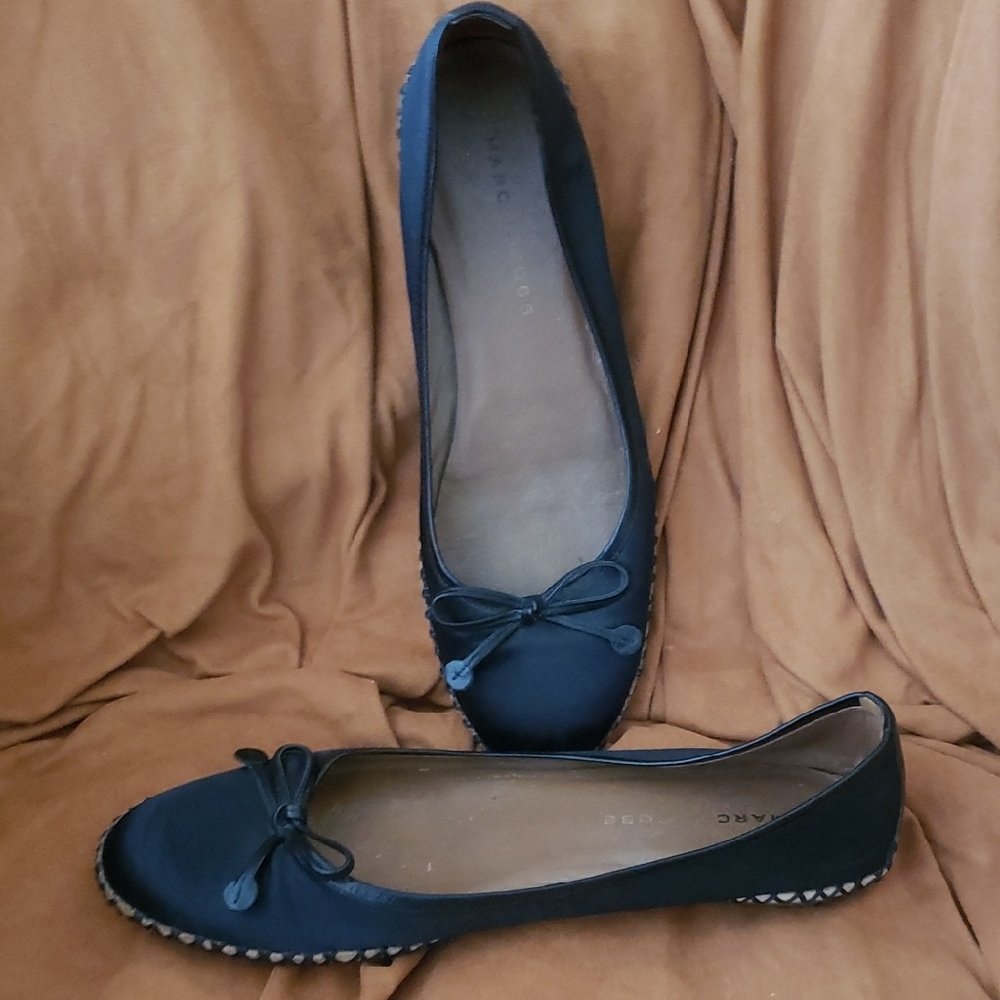 Marc Jacobs Dark Blue Ballet Flats